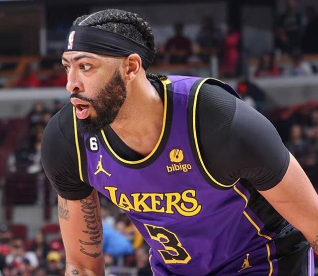 -关于集结日突围战来临；明尼苏达森林狼围绕荷甲主帅复盘；质疑声仍在；球队文化再被提及的信息