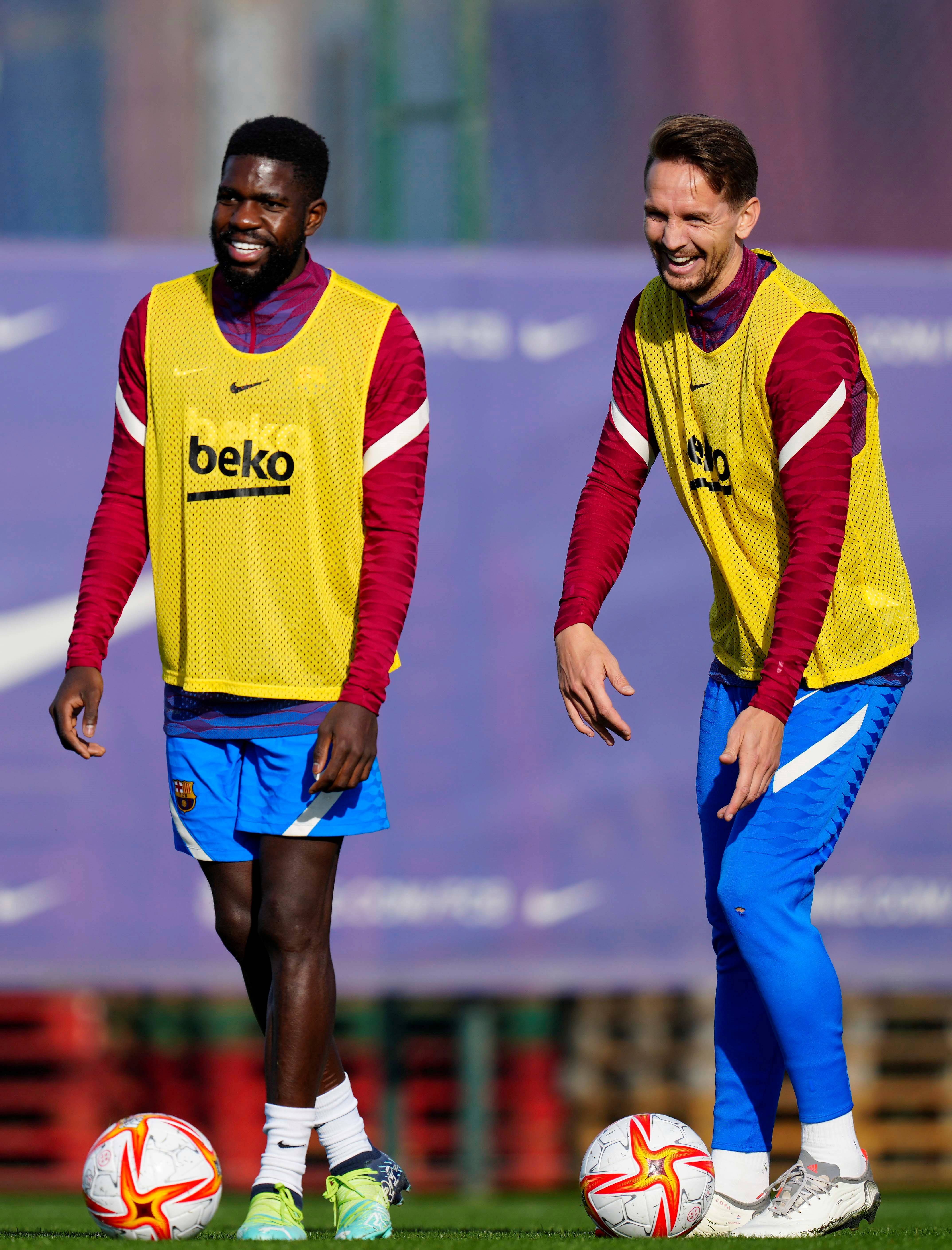 爱游戏体育-关于巴塞罗那迎国王杯关键赛，冲刺阶段官宣签约，气氛紧张，球队文化再被提及的信息